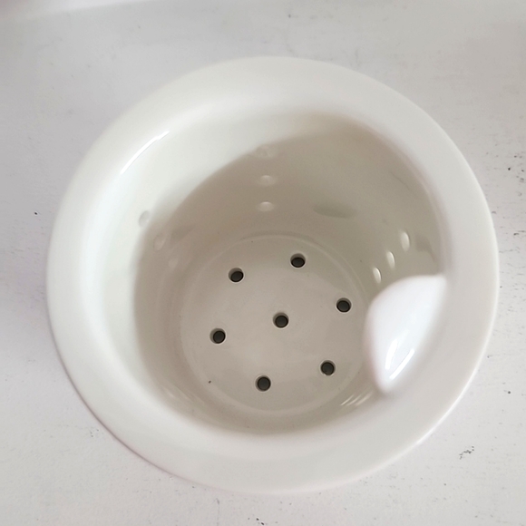 Vintage Adeline tea mug, fine porcelain Italian floral design - Picture 5 of 7